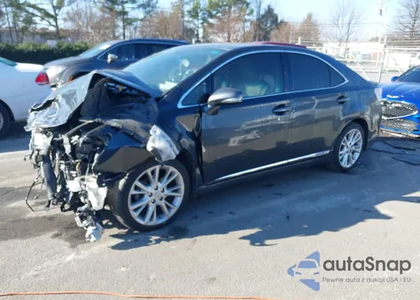 2010 Lexus Hs 250H Premium z USA, uszkodzony, nr VIN JTHBB1BA3A2015983